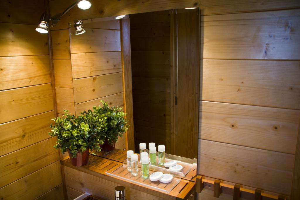 Apartamentos El Bosquet Sant Cugat del Vallès Exterior foto
